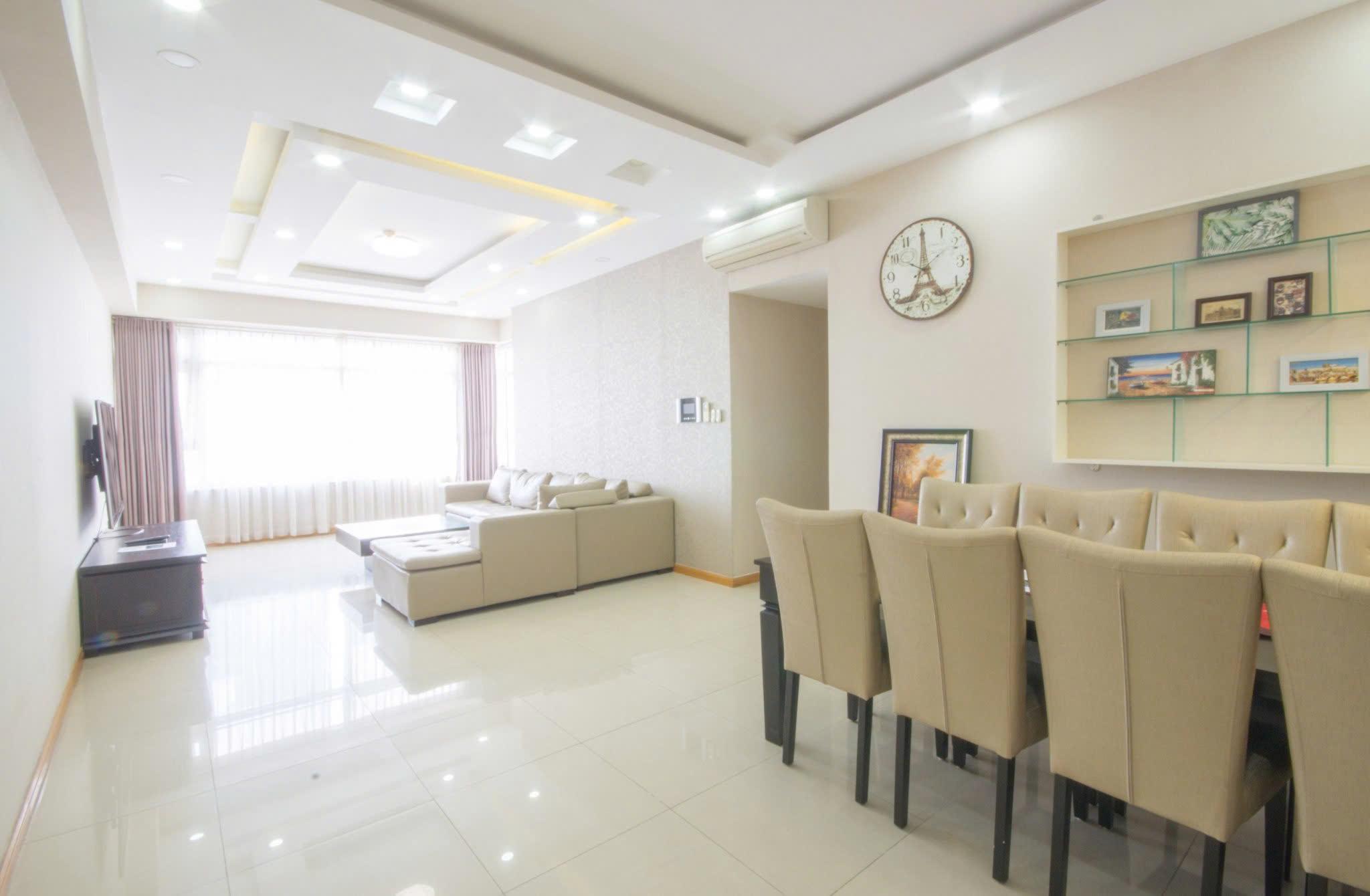 Saigon Pearl - 3 Bedrooms