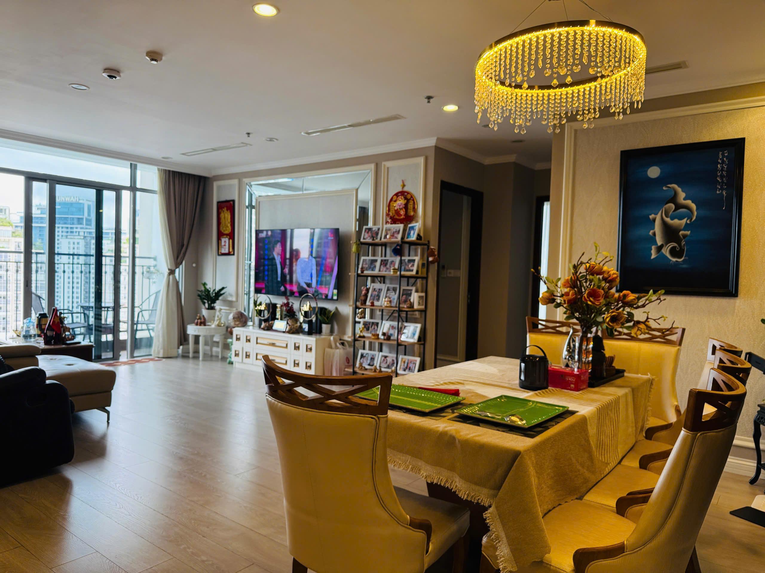 Vinhomes Central Park - 3 Bedrooms