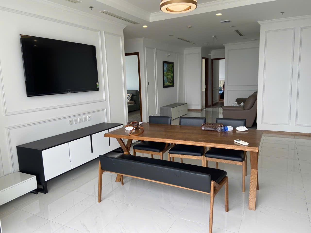 Vinhomes Central Park - 4 Bedrooms