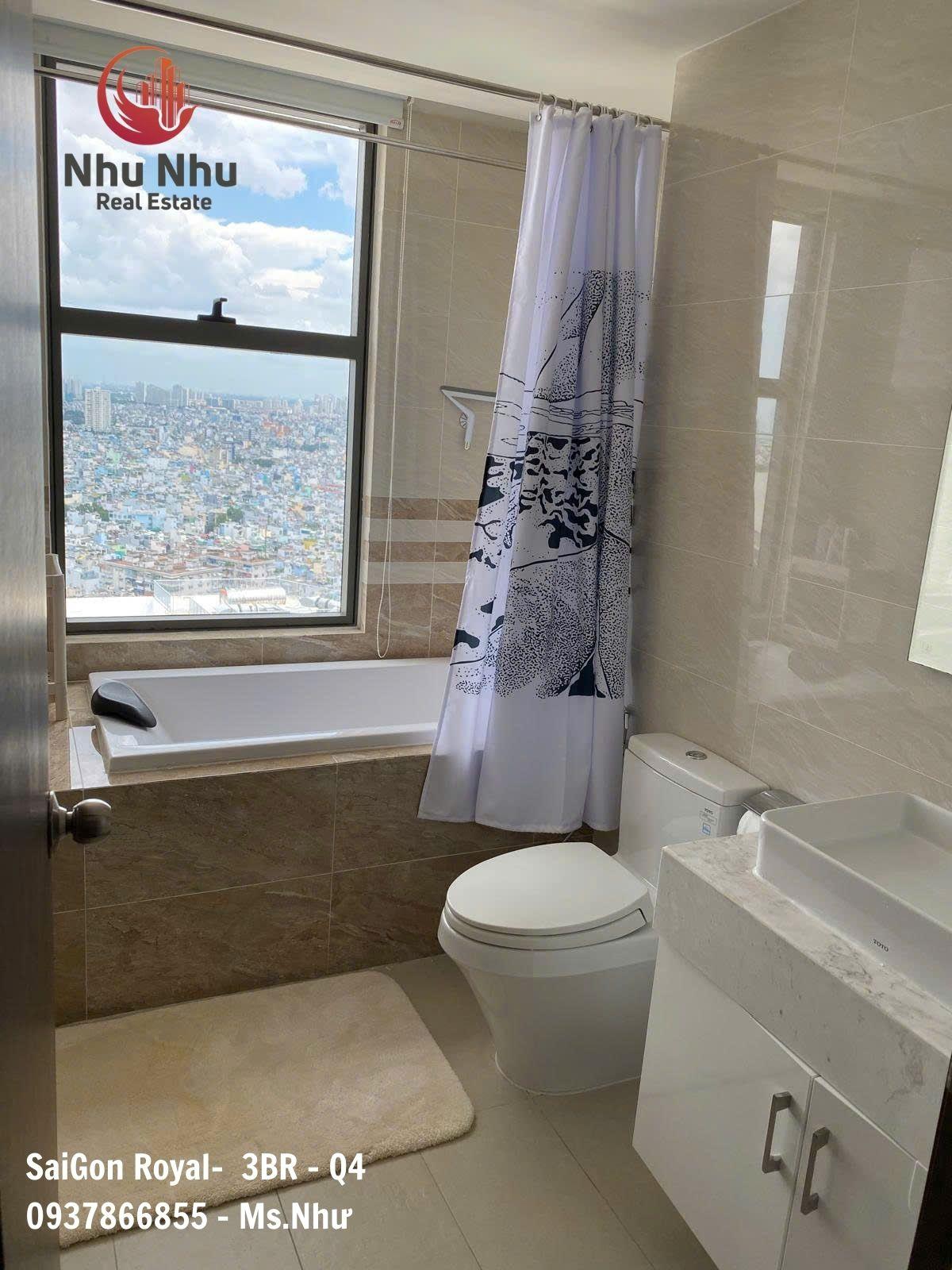 Saigon Royal 3 Bedrooms