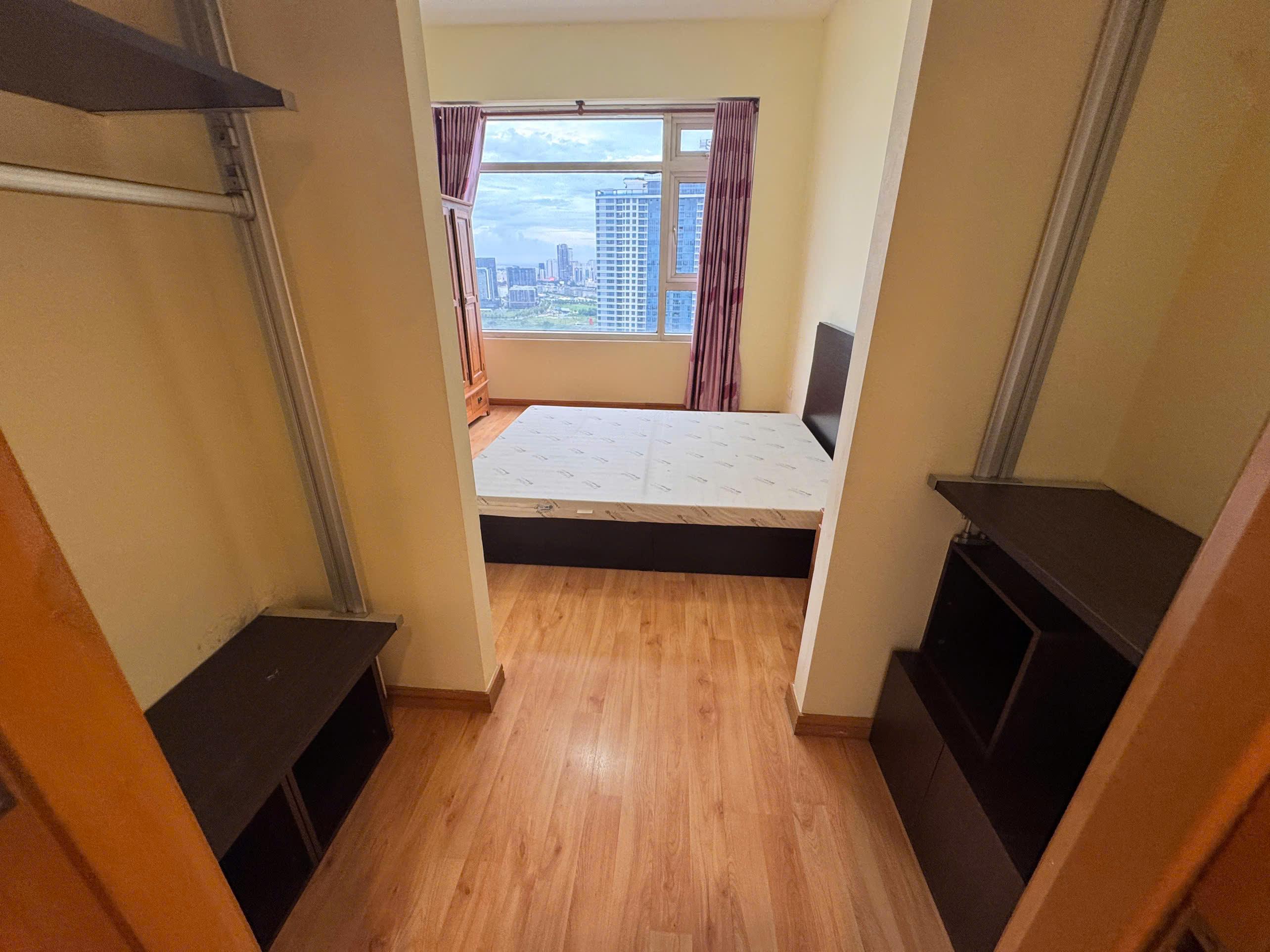 Saigon Pearl - 3 Bedrooms