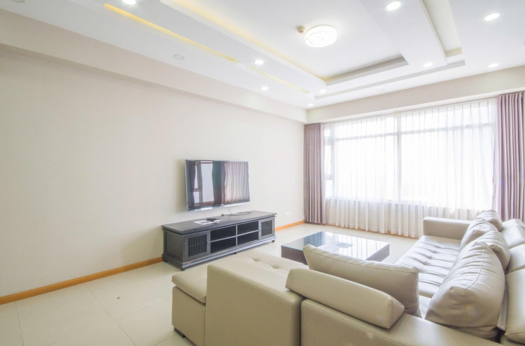 Saigon Pearl - 3 Bedrooms