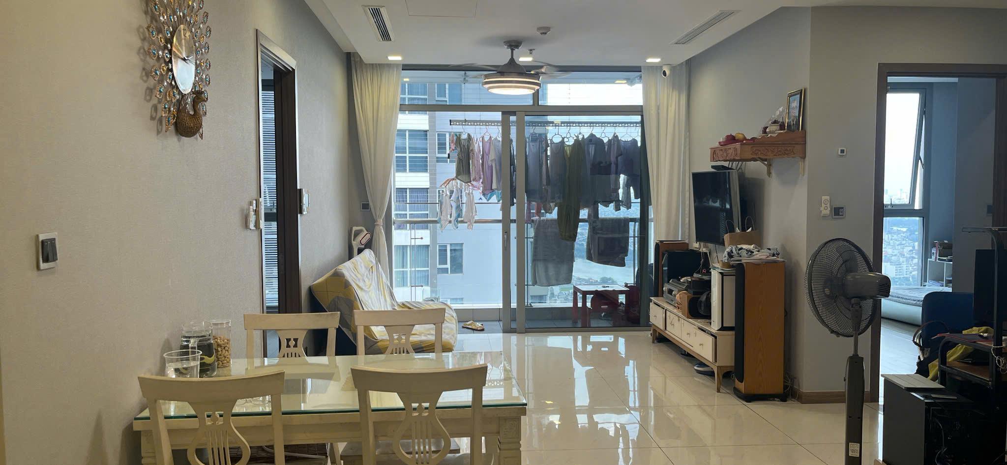 Vinhomes Central Park - 2 Bedrooms
