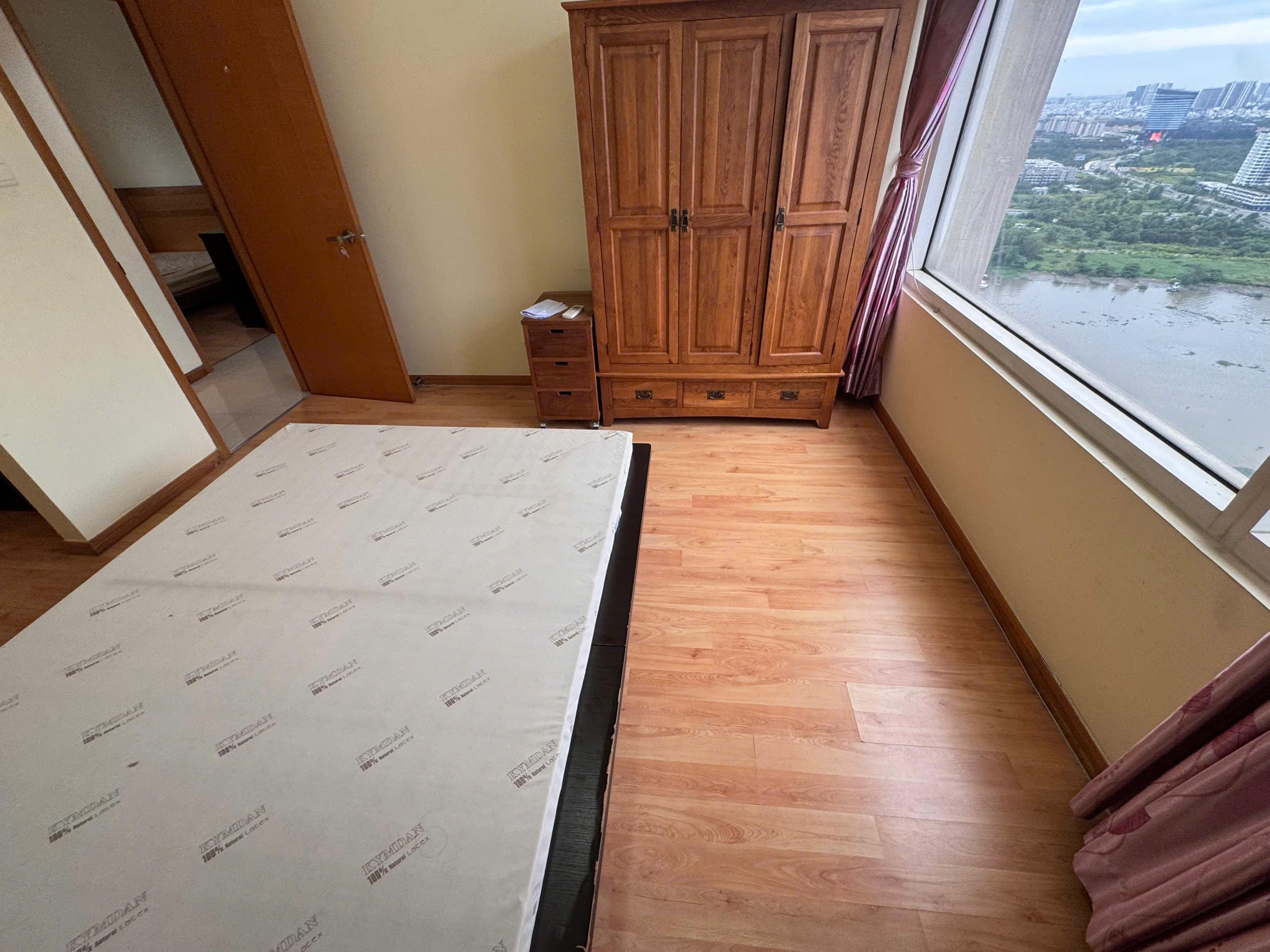Saigon Pearl - 3 Bedrooms