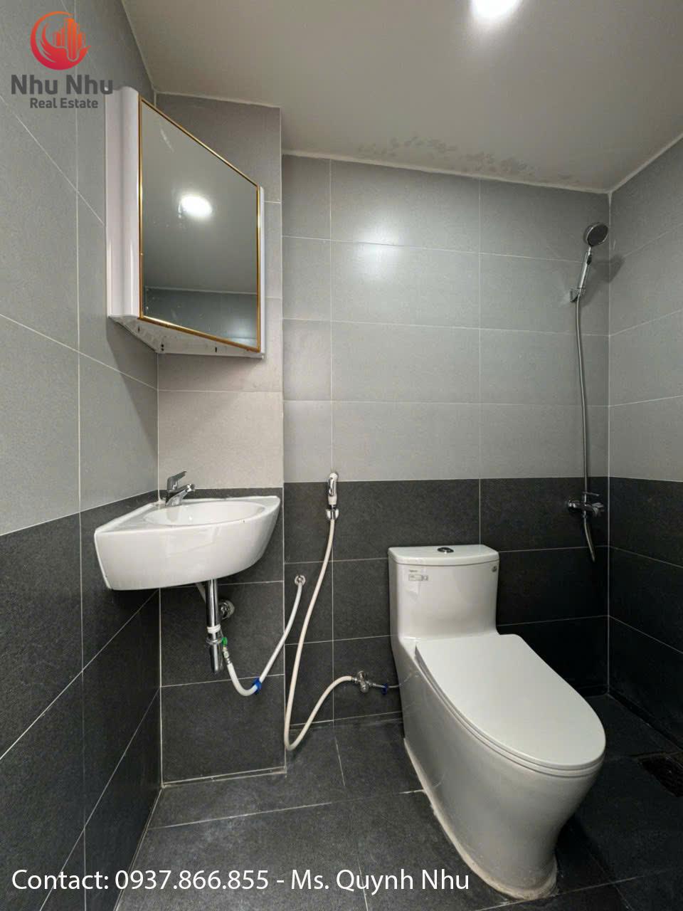 Townhouse in Tang Bat Ho, Binh Thanh District