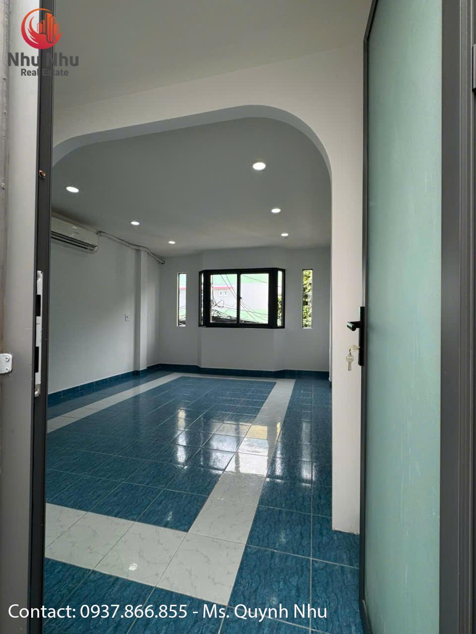 Townhouse in Tang Bat Ho, Binh Thanh District