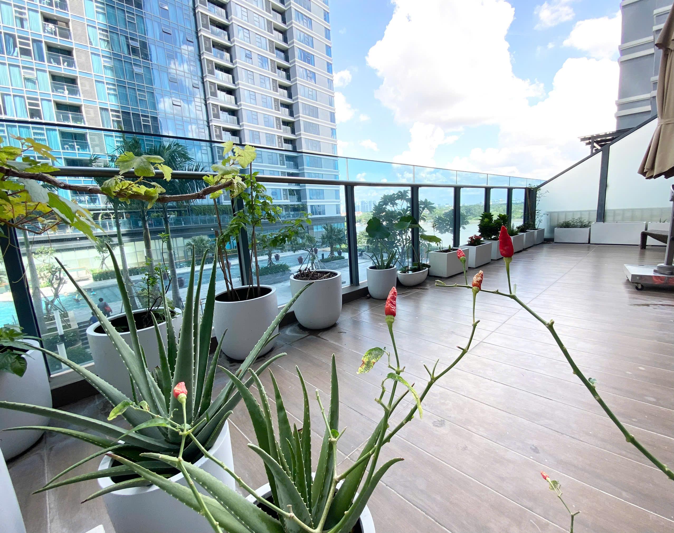 Sunwah Pearl 2 Bedrooms - Sky garden