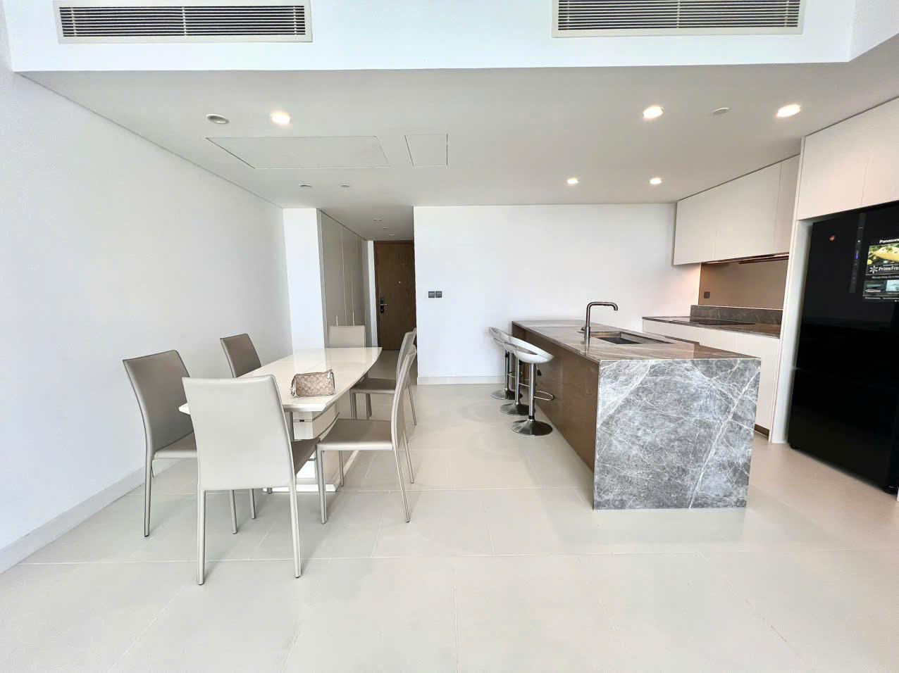 CITY GARDEN 2BR ( Including management fee )