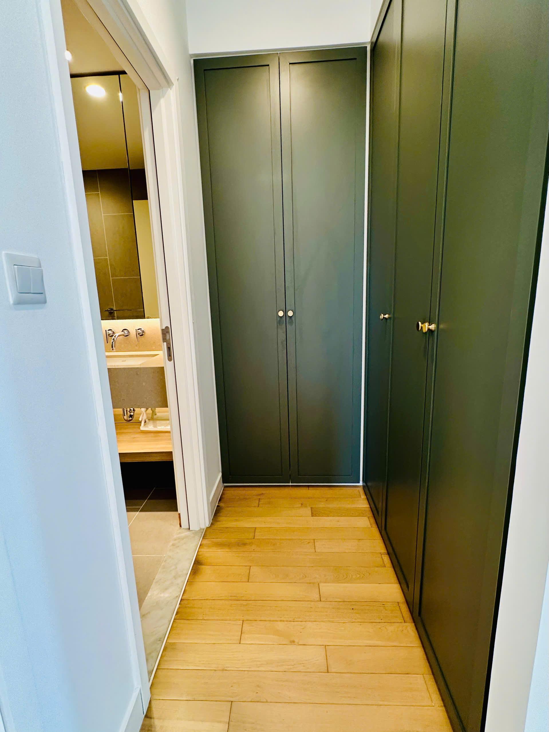 𝐂𝐈𝐓𝐘 𝐆𝐀𝐑𝐃𝐄𝐍 - 𝟐 𝐁𝐞𝐝𝐫𝐨𝐨𝐦